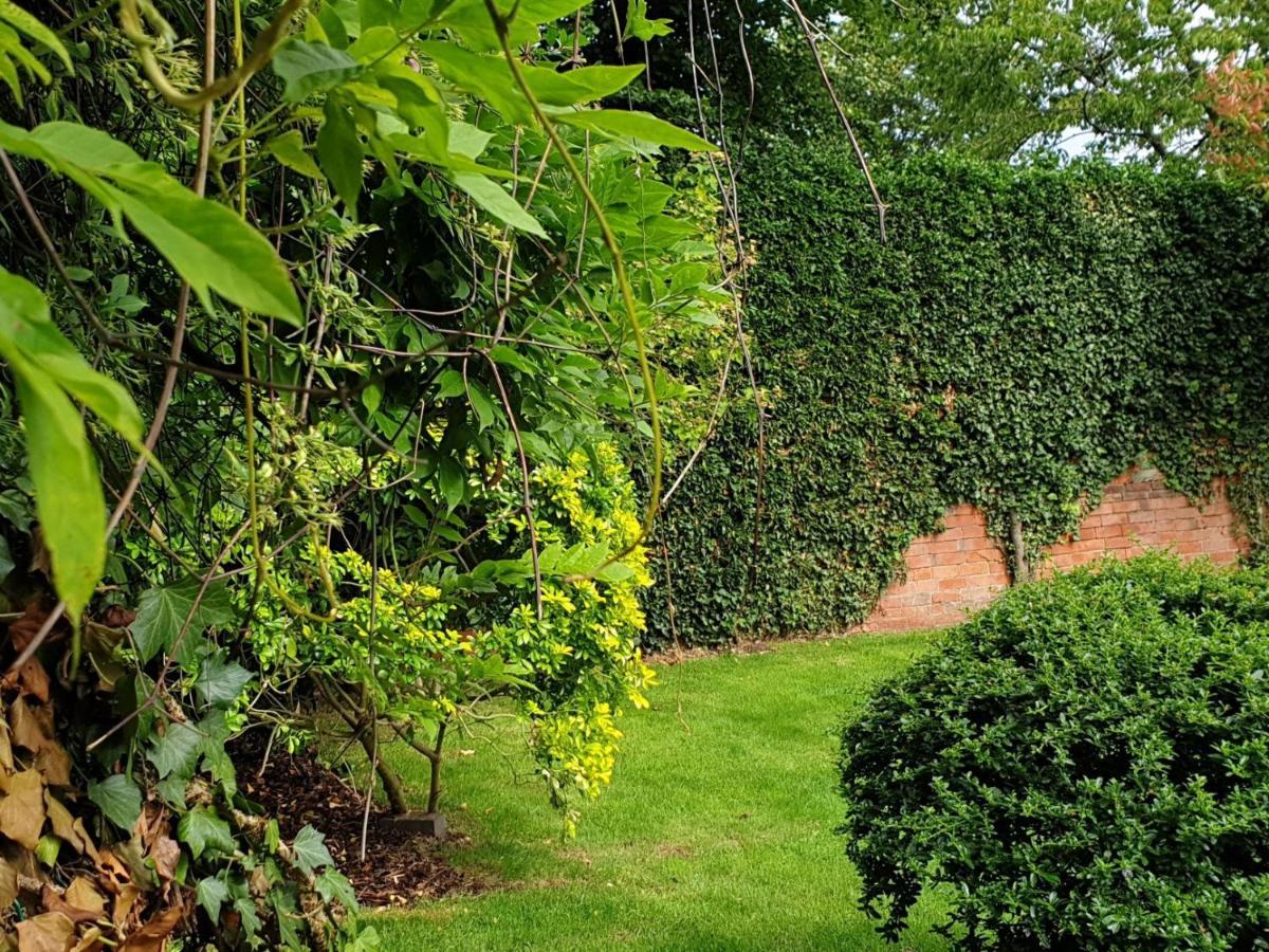 No.42 Kegworth House Bed & Breakfast Derby Dış mekan fotoğraf